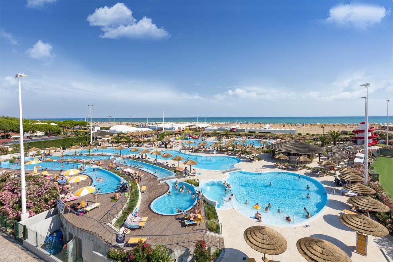 Villaggio Turistico Internazionale Bibione Buitenkant foto